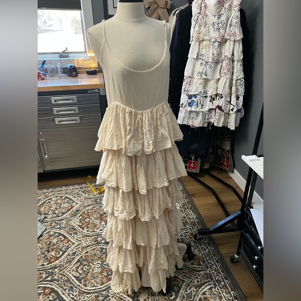 Elegant Cream Maxi Dress